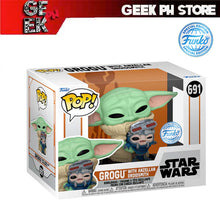 Load image into Gallery viewer, Funko Pop Star Wars Mandalorian GROGU WITH ANZELLAN DROIDSMITH Special Edition Exclusive sold by Geek PH